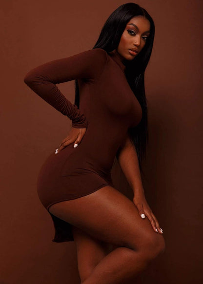 Elegant One-Shoulder Long Sleeve Bodycon Dress with Side Slit for Parties and Clubwear